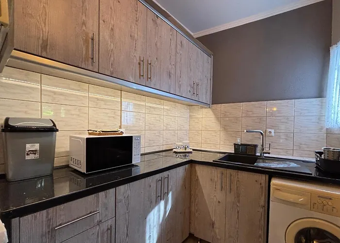 Apartament 200m From Beach-cozy With Patio *