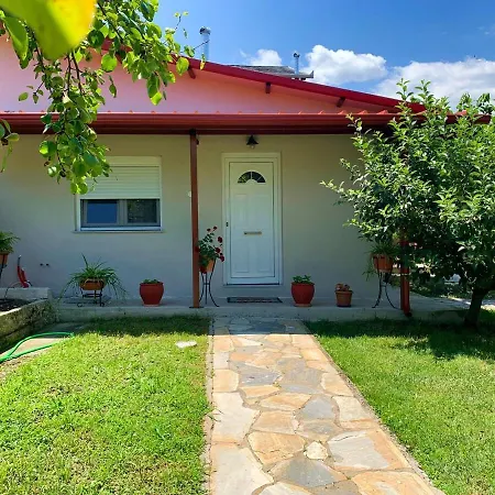 Apartment 100m From Beach-cozy With Patio *