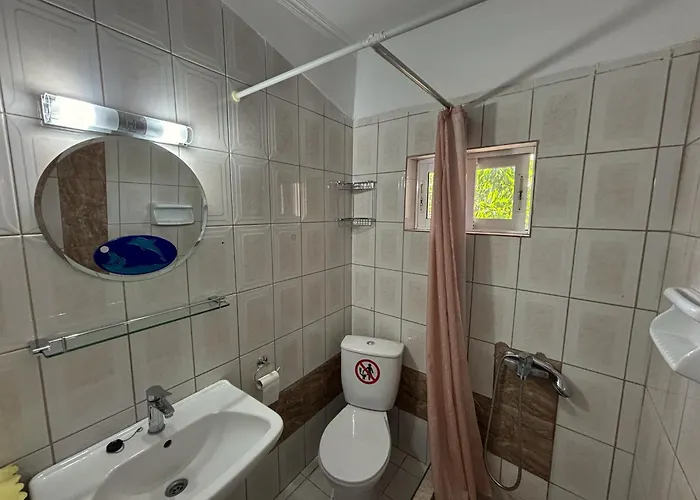 200m From Beach-cozy With Patio