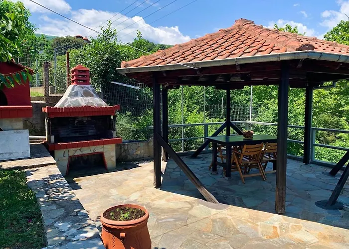 200m From Beach-cozy With Patio Apartamento Platamonas